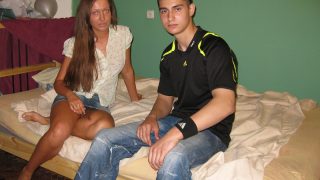 18 Videoz – Raffaella In In Shape For A Good Fuck