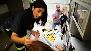 Reality Kings – Emergency Threesome