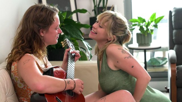 Girls Out West – Sweet Serenade
