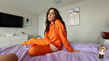 Bailing My Step-sister Out Of Jail Earned Me A Wild, Deep Night With Her Tight Body.